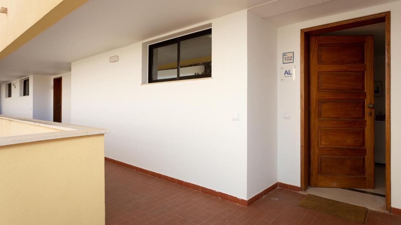 Marina 2Bdr Apartment With Balcony & Pool - 5Min From Beach By Lovelystay Quarteira Buitenkant foto