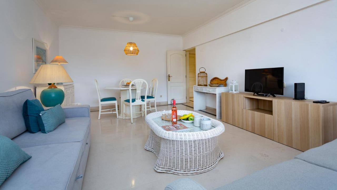 Marina 2Bdr Apartment With Balcony & Pool - 5Min From Beach By Lovelystay Quarteira Buitenkant foto