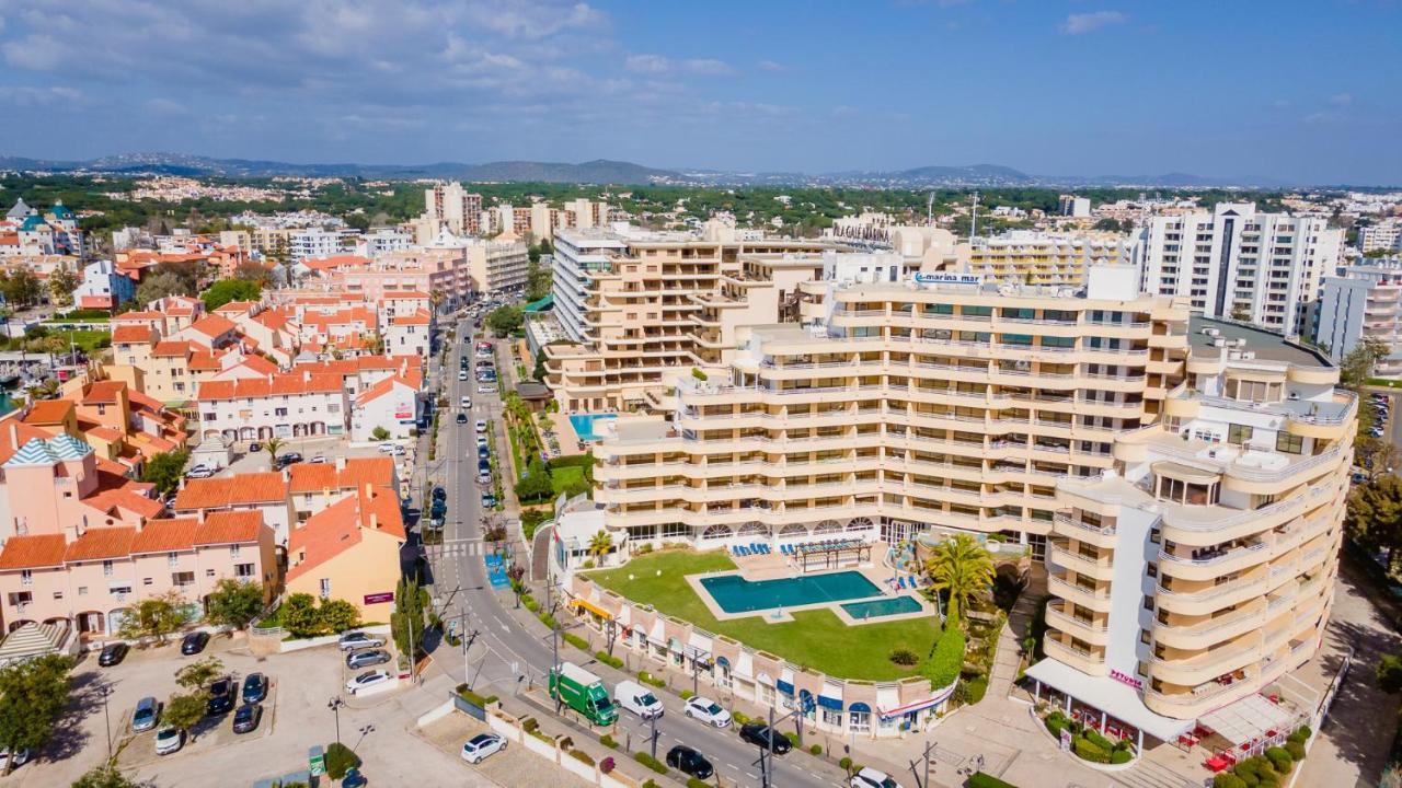 Marina 2Bdr Apartment With Balcony & Pool - 5Min From Beach By Lovelystay Quarteira Buitenkant foto